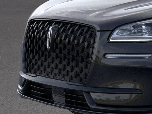 New 2026 Lincoln Corsair Reserve w/ Jet Appearance Package FWD image 17