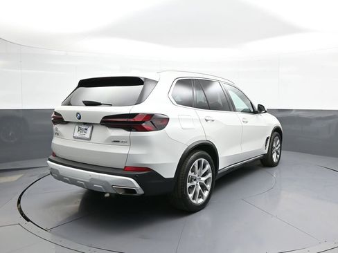 Used 2024 BMW X5 xDrive40i w/ Premium Package AWD/4WD image 6