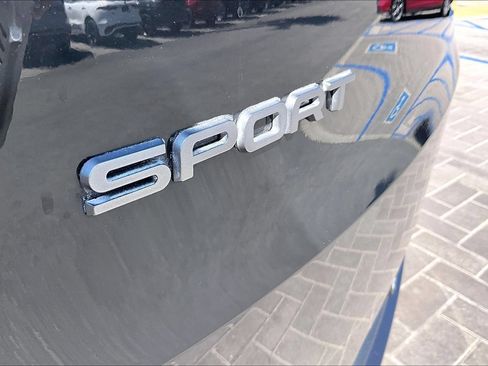 Certified 2024 Land Rover Range Rover Sport SE AWD/4WD image 8