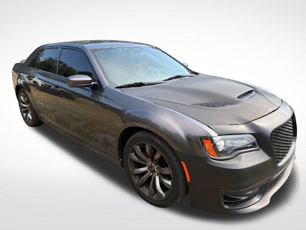 Used 2014 Chrysler 300 S RWD image 9