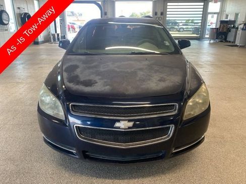 Used 2010 Chevrolet Malibu LT w/ Power Convenience Package FWD image 2