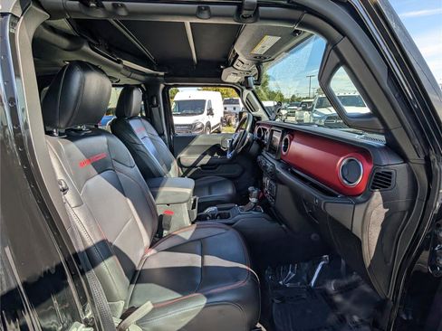 Used 2021 Jeep Gladiator Rubicon image 11