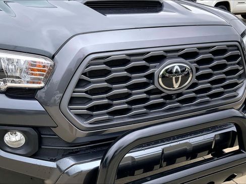 Used 2023 Toyota Tacoma TRD Sport w/ Advanced Technology Package AWD/4WD image 31