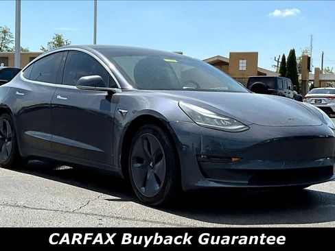 Used 2020 Tesla Model 3 Long Range image 2