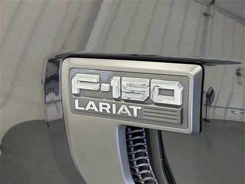 Used 2022 Ford F150 Lariat image 33