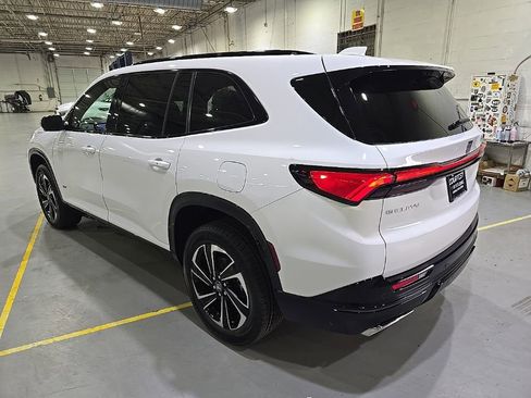 New 2026 Buick Enclave Sport Touring w/ Power Package FWD image 5