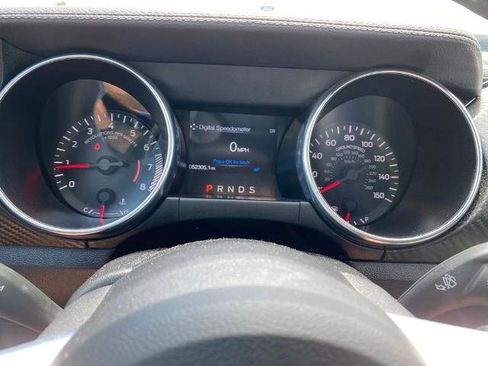 Certified 2022 Ford Mustang Coupe w/ Equipment Group 101A RWD image 19