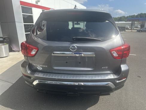 Used 2020 Nissan Pathfinder S AWD/4WD image 7