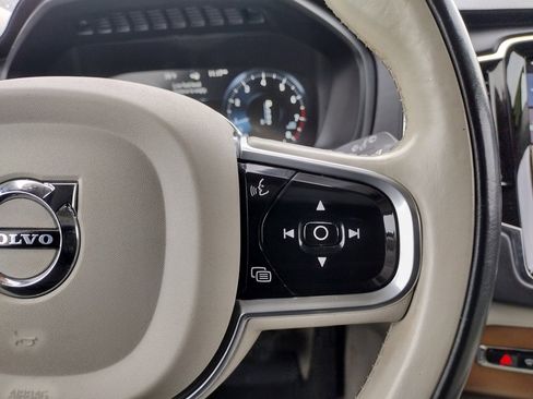 Used 2016 Volvo XC90 T6 Inscription image 25