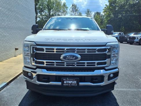 Used 2024 Ford F250 XLT w/ FX4 Off-Road Package image 2