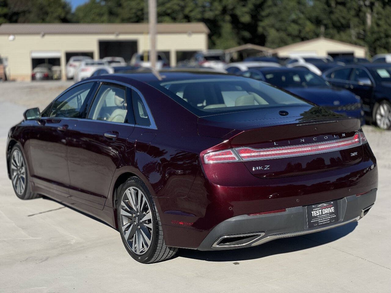 Used 2017 Lincoln MKZ Select w/ Select Plus Package FWD image 5