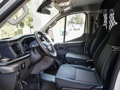 Used 2025 Ford Transit 250 Low Roof w/ Exterior Upgrade Package RWD image 16