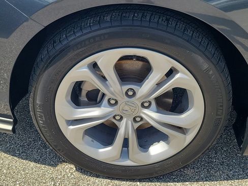 Used 2025 Honda Accord LX image 7