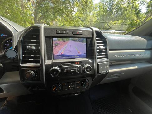 Used 2022 Ford F250 XLT image 9