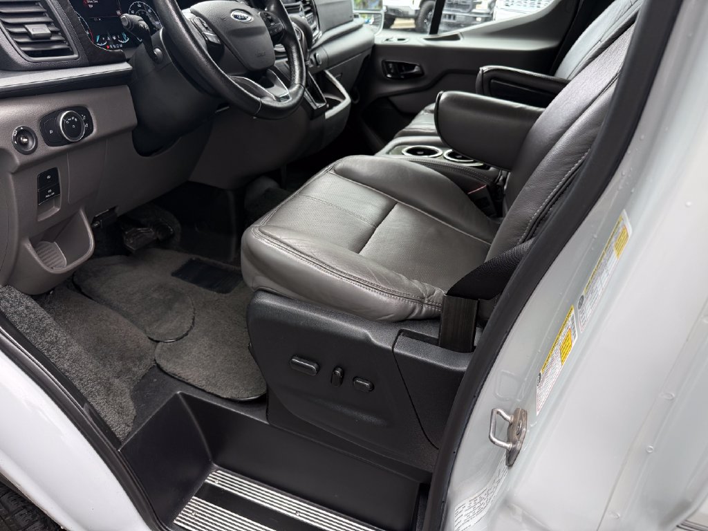 Used 2021 Ford Transit 250 Medium Roof AWD image 19