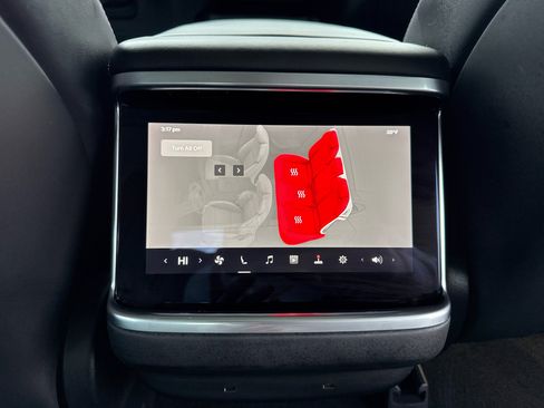 Used 2022 Tesla Model S Standard Range image 30