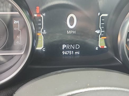 Used 2021 Jeep Wrangler Unlimited Sport AWD/4WD image 20
