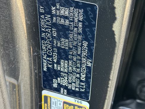 Used 2024 Kia Soul LX w/ Option Group 015 image 28