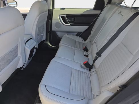 Certified 2018 Land Rover Discovery Sport HSE AWD/4WD image 17