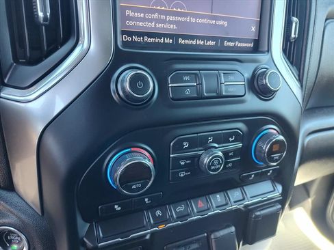 Used 2019 Chevrolet Silverado 1500 LT w/ All-Star Edition AWD/4WD image 21