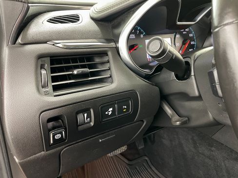 Used 2014 Chevrolet Impala LT w/ Convenience Package image 23