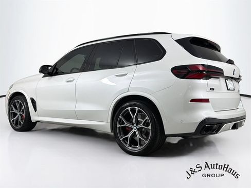Used 2026 BMW X5 M60i AWD/4WD image 5