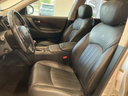 Used 2010 INFINITI EX35 Journey image 12