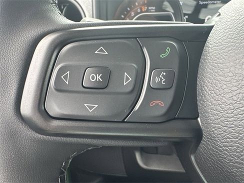 New 2025 Jeep Gladiator Willys image 27