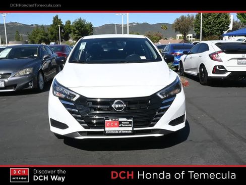 Used 2025 Nissan Versa S w/ Trunk Package FWD image 2