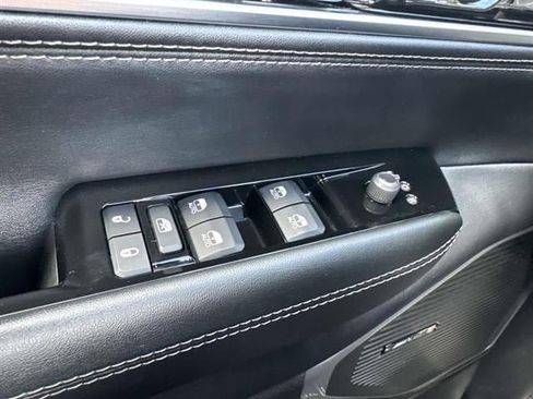 Used 2024 Jeep Wagoneer Series II w/ Convenience Group I image 30