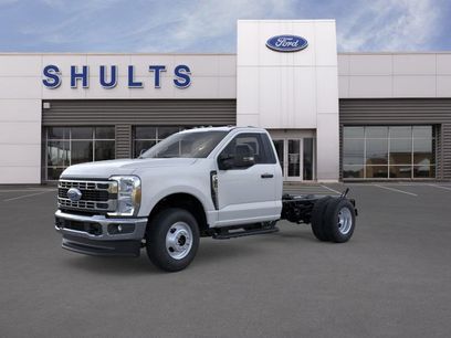 New 2025 Ford F350 XL w/ XL Chrome Package