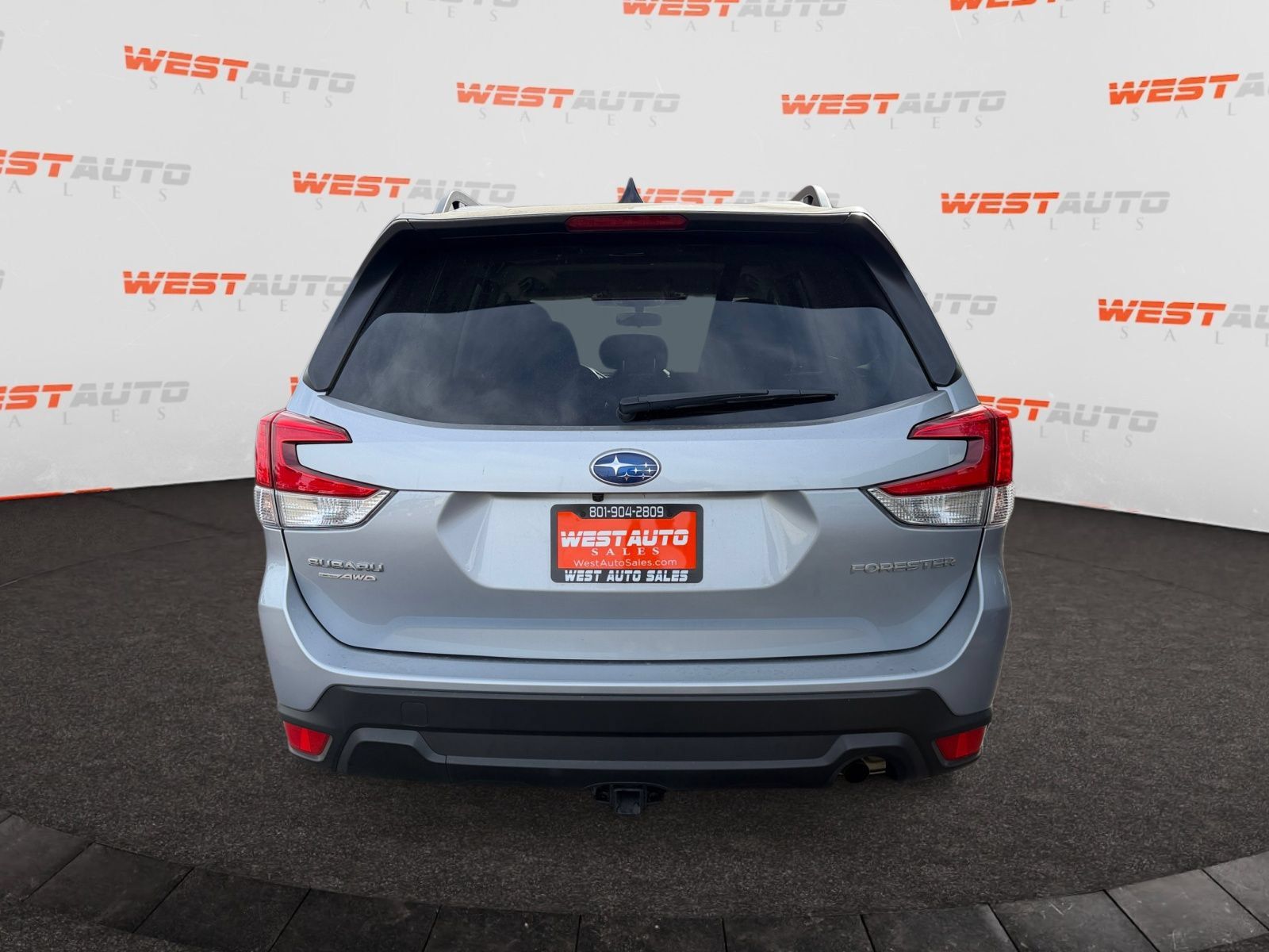 Used 2024 Subaru Forester Premium AWD/4WD image 4