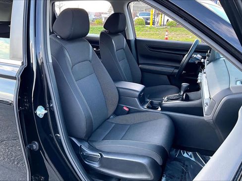 Used 2024 Honda CR-V LX image 9