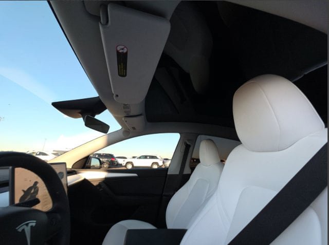 Used 2024 Tesla Model Y Long Range RWD image 9