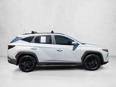 Used 2023 Hyundai Tucson SEL FWD image 4