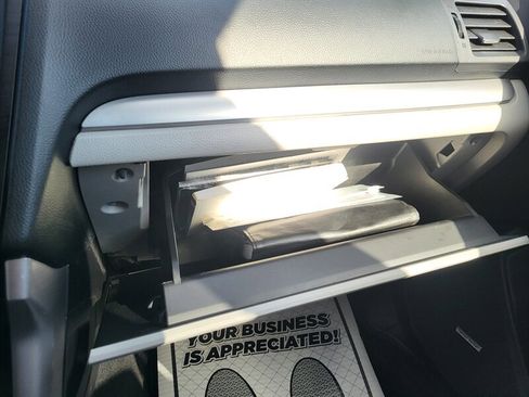 Used 2015 Subaru Forester 2.5i Limited image 28