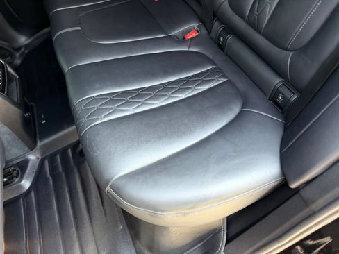 Used 2019 BMW X5 xDrive50i w/ M Sport Package AWD/4WD image 34