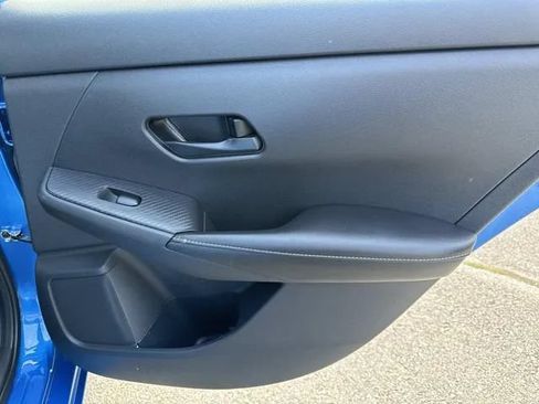 Used 2025 Nissan Sentra SV FWD image 24
