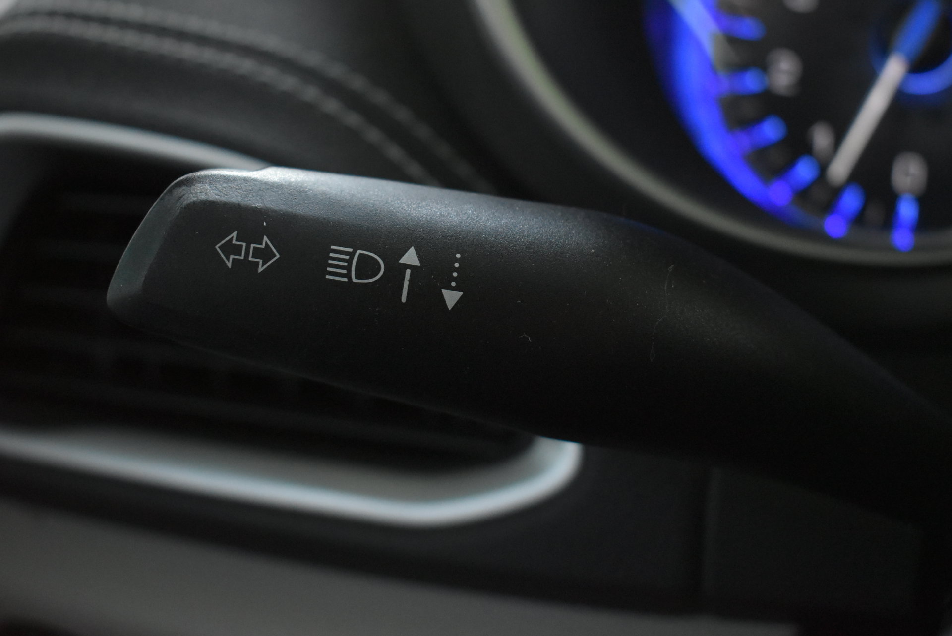 Used 2021 Chrysler Pacifica Touring-L FWD image 21