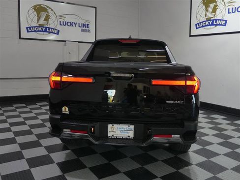 Used 2022 Hyundai Santa Cruz Limited AWD/4WD image 8