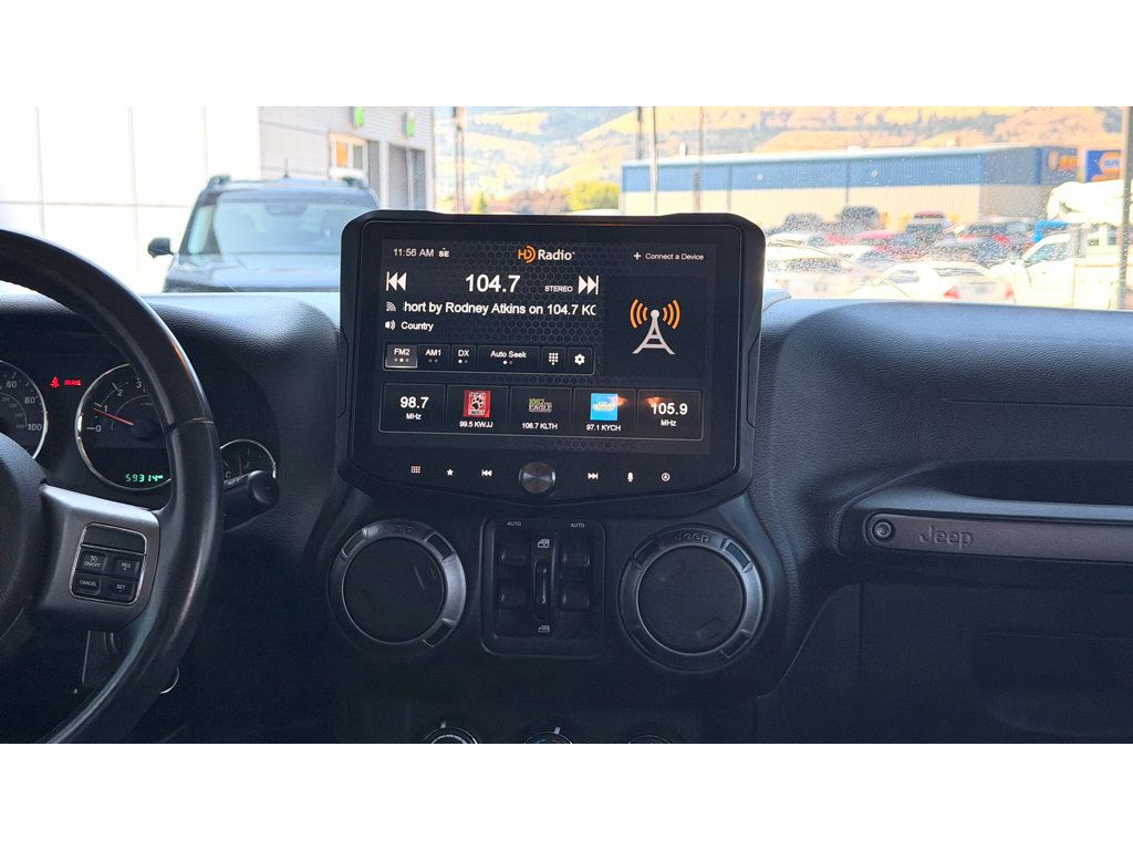 Used 2017 Jeep Wrangler Unlimited Sport AWD/4WD image 12