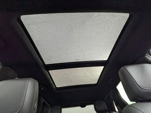 Certified 2022 Cadillac XT5 Premium Luxury image 7