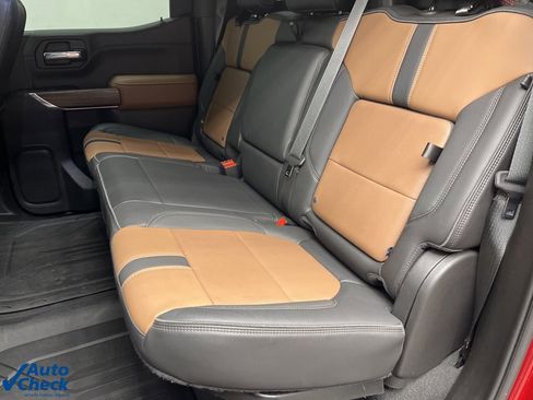 Used 2022 Chevrolet Silverado 1500 High Country w/ Technology Package image 21