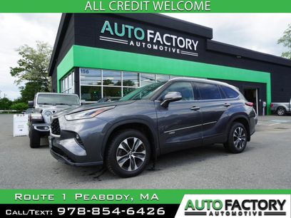 Used 2021 Toyota Highlander XLE