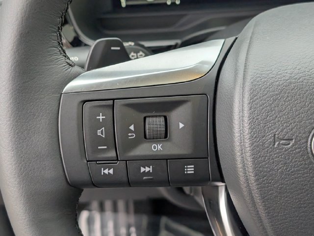 Used 2026 INFINITI QX60 Luxe w/ Family Package AWD/4WD image 21
