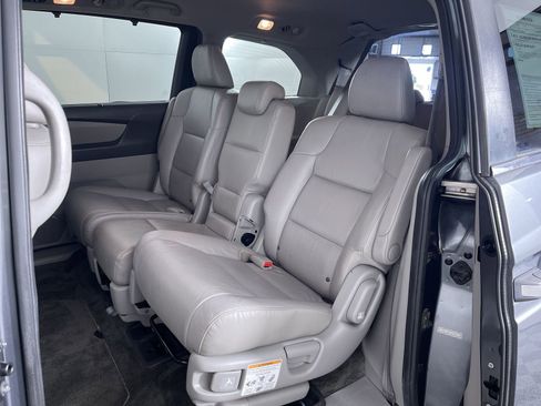 Used 2012 Honda Odyssey EX-L image 22