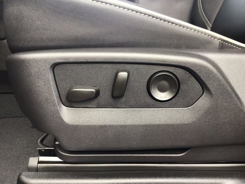 New 2025 Chevrolet Tahoe Premier image 9