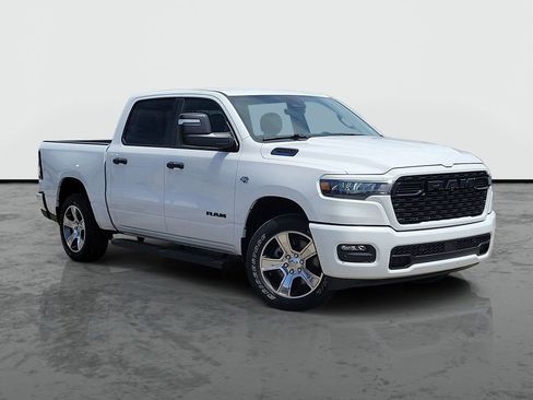 Used 2026 RAM 1500 Express AWD/4WD image 1