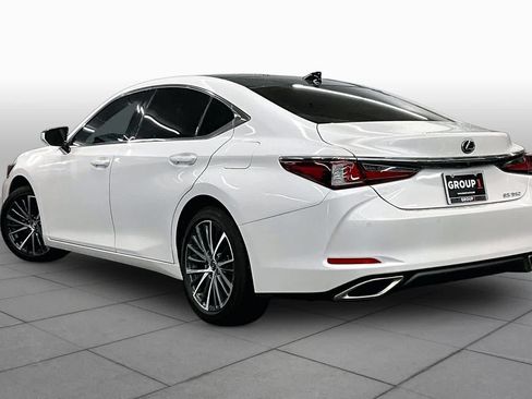 Used 2025 Lexus ES 350 w/ Premium Package FWD image 10