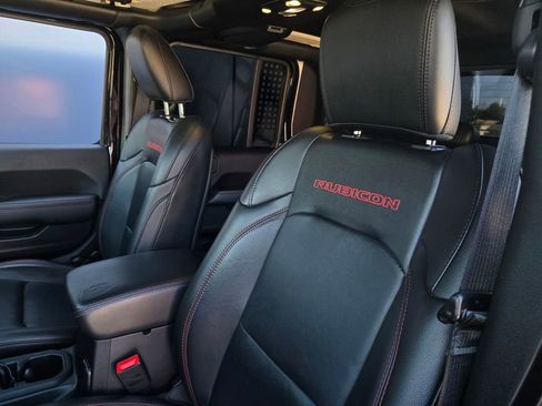 Used 2020 Jeep Gladiator Rubicon image 21